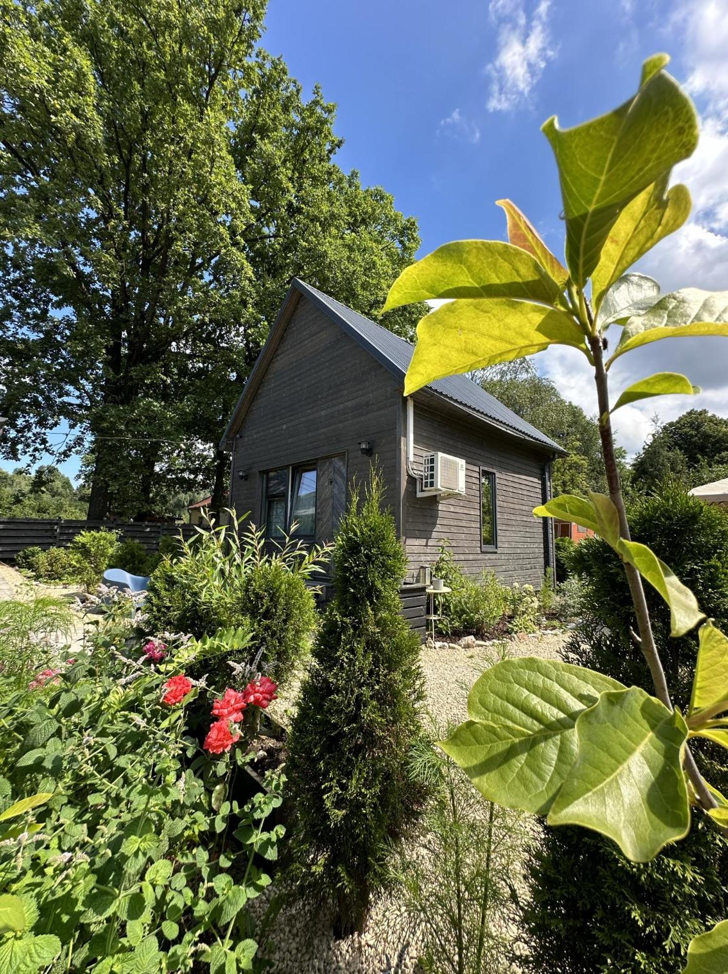 Amazing Little House On An Island With Garden Villa Riga Luaran gambar