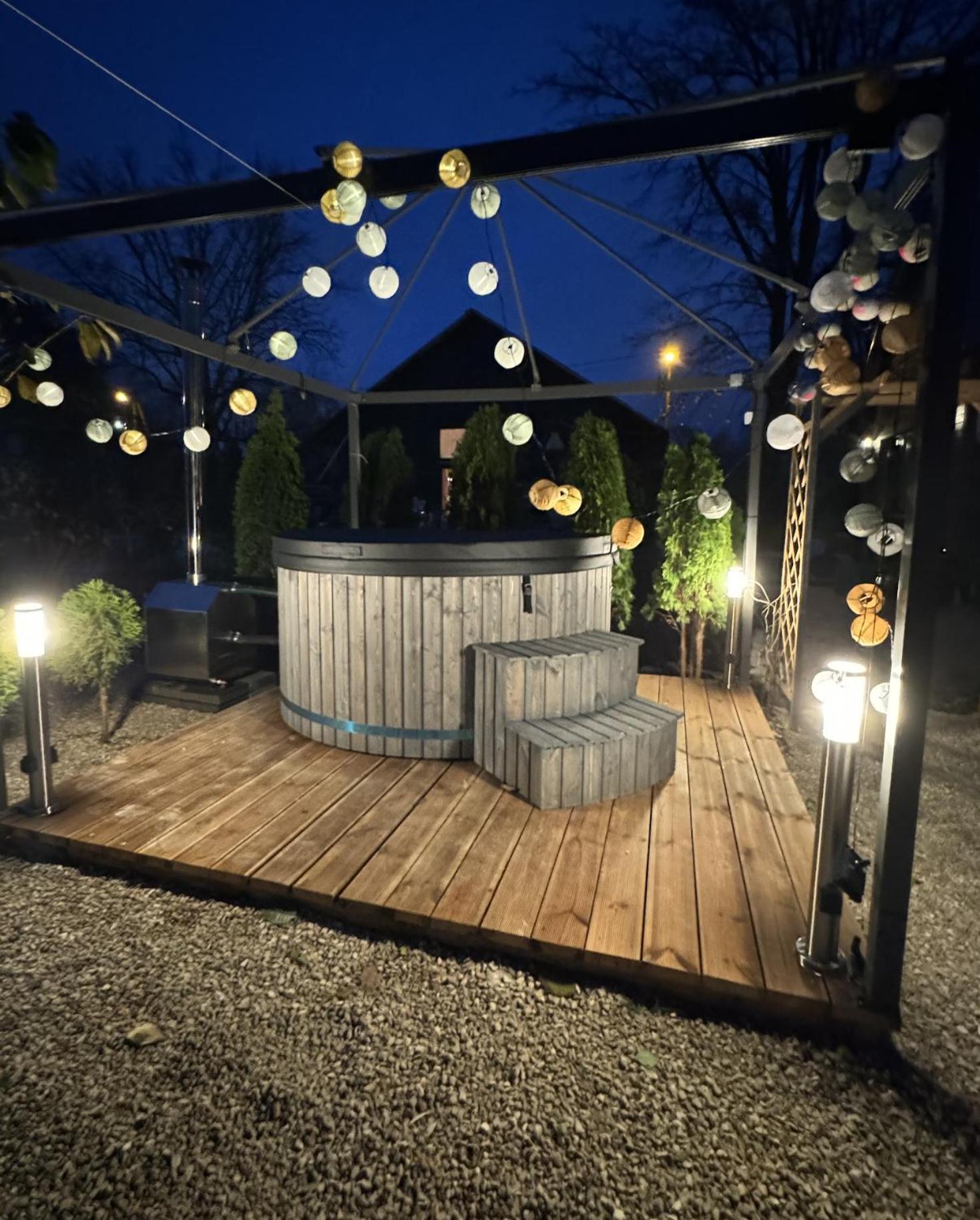 Amazing Little House On An Island With Garden Villa Riga Luaran gambar
