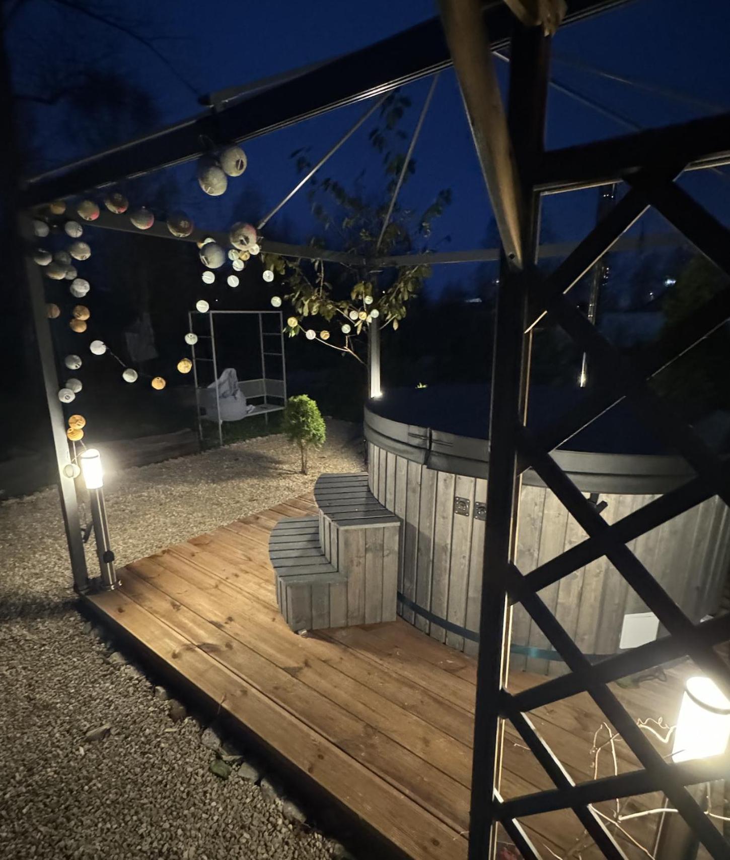 Amazing Little House On An Island With Garden Villa Riga Luaran gambar